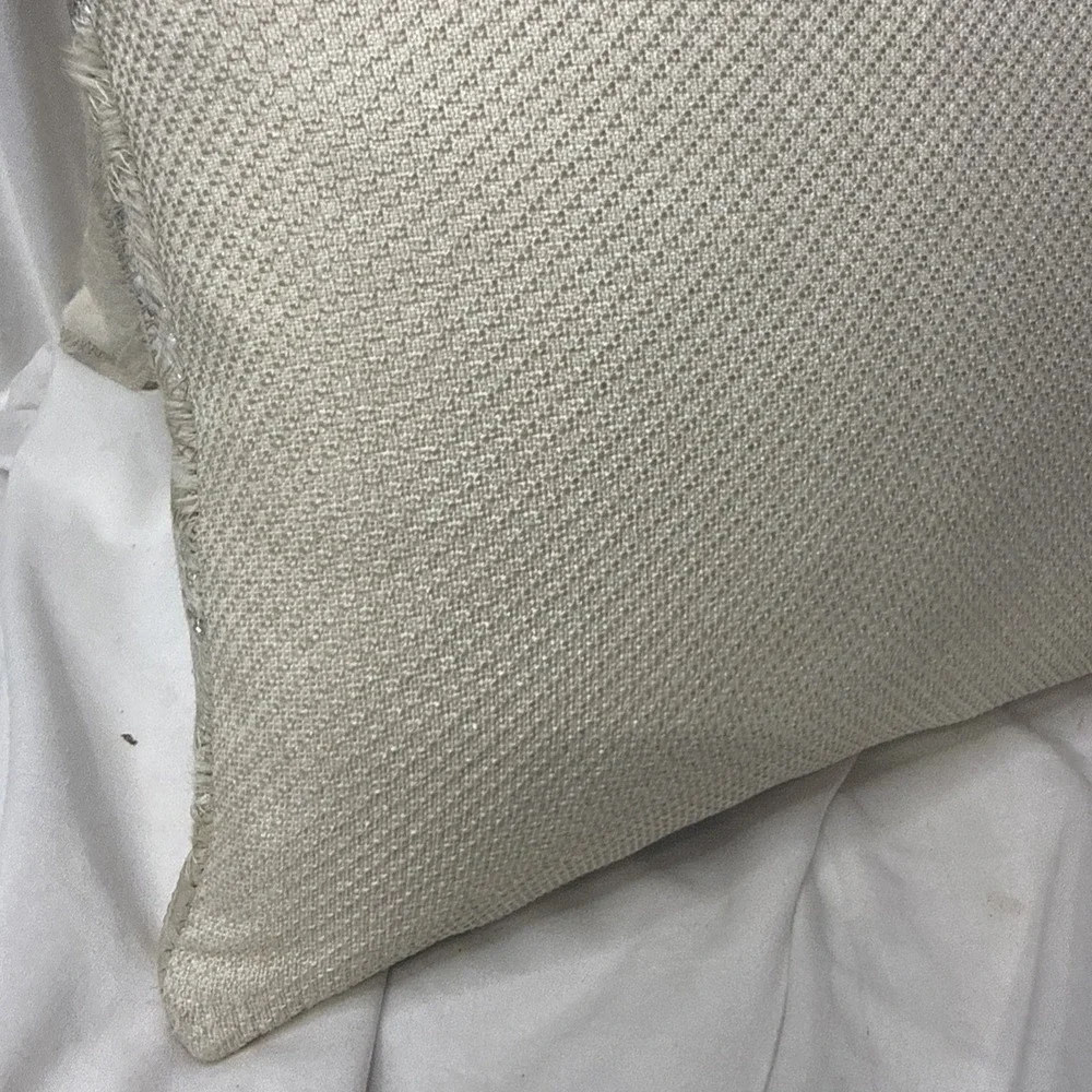Canvello luxury ivory